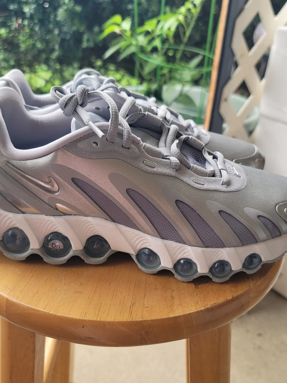 NWOT Nike AirMax Dn8 Gray Metallic Runner Sneakers. 8.5 Womens. 7 Mens. Boxed